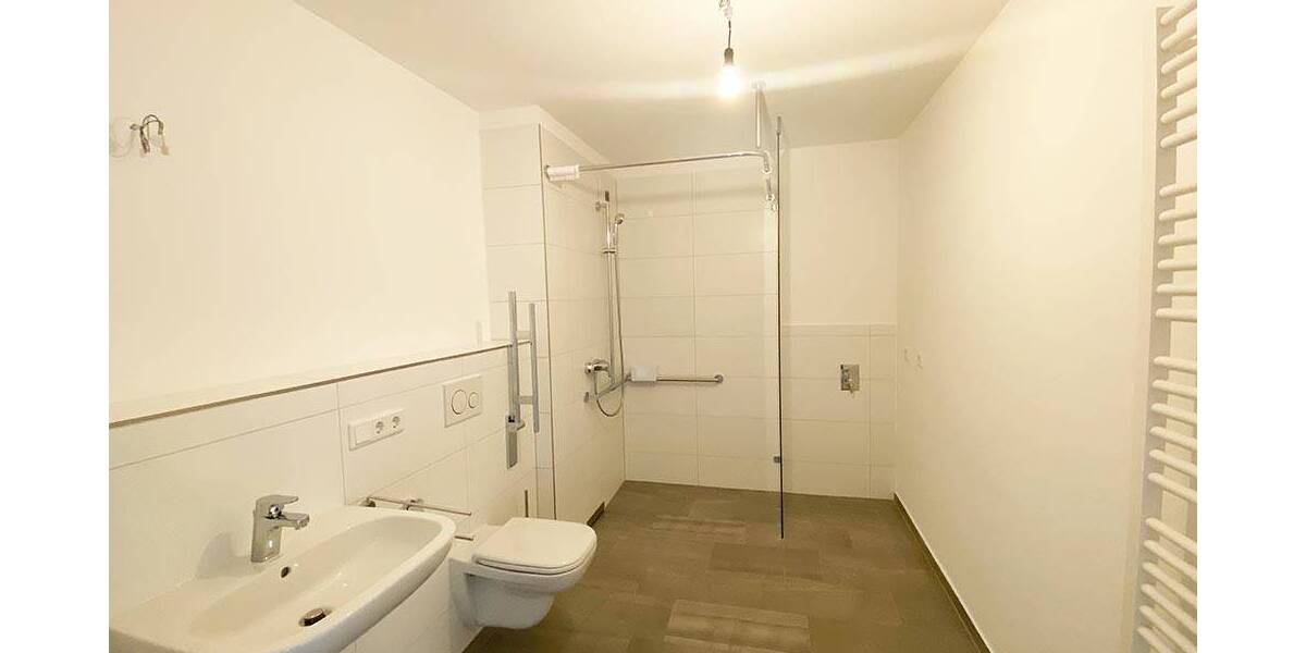 Etagenwohnung Neumarkt in der Oberpfalz Neumarkt - 2 Zimmer, 63 m&sup2;, 1.069&euro; | Angebot:26388234