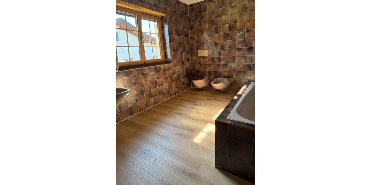 Erdgeschoßwohnung Dachsberg (Südschwarzwald) - 4 Zimmer, 108 m&sup2;, 1.020&euro; | Angebot:26322348