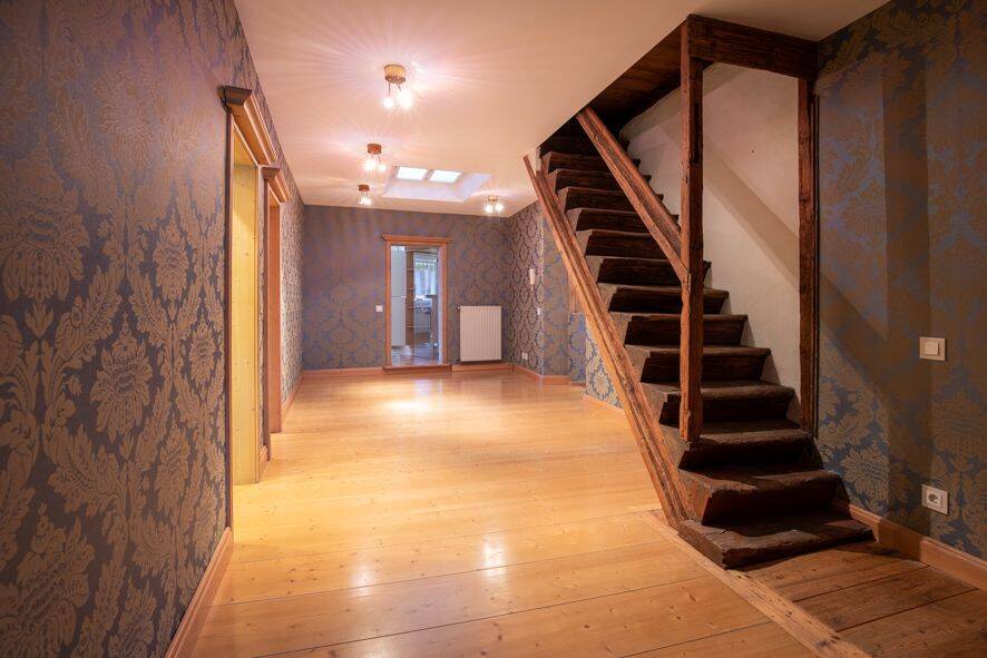 Etagenwohnung Kulmbach Blaich - 4 Zimmer, 230 m&sup2;, 1.500&euro; | Angebot:25728435