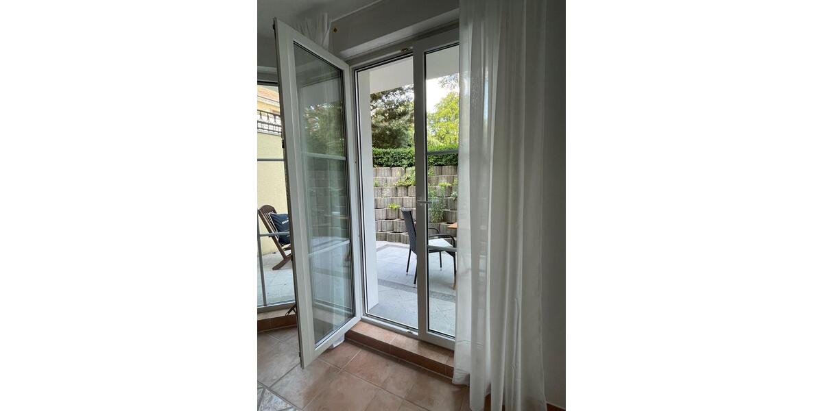 Etagenwohnung Berlin Spandau - 2 Zimmer, 75 m&sup2;, 1.350&euro; | Angebot:26395736