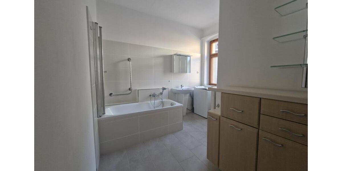 Erdgeschoßwohnung Kirchberg - 2 Zimmer, 66 m&sup2;, 390&euro; | Angebot:26061896