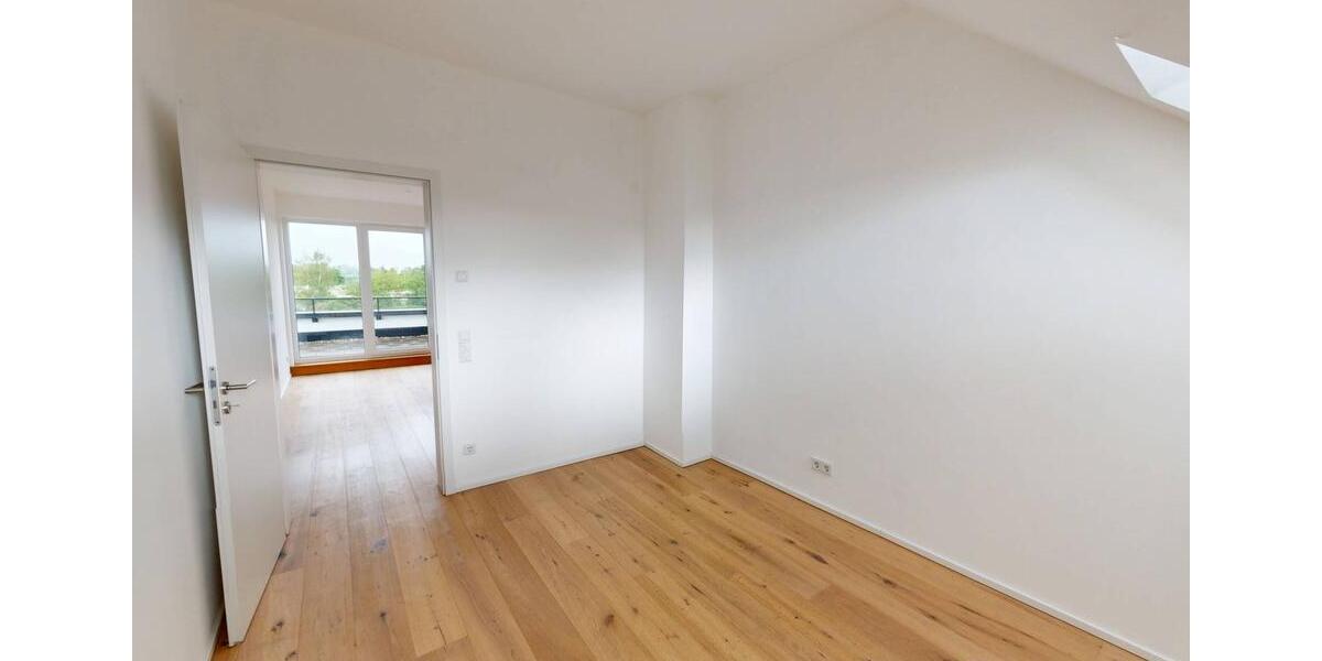 Dachgeschoßwohnung Neustadt an der Donau - 3 Zimmer, 90 m&sup2;, 990&euro; | Angebot:26632550