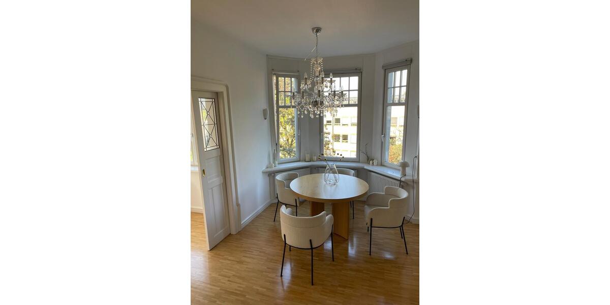 Dachgeschoßwohnung Coburg - 5 Zimmer, 113 m&sup2;, 1.234&euro; | Angebot:26649503