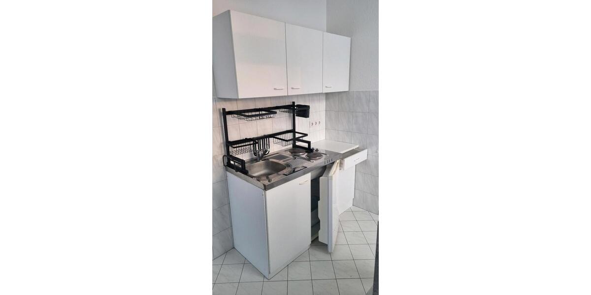 Hochparterre Bernburg (Saale) - 2 Zimmer, 30 m&sup2;, 360&euro; | Angebot:26610384