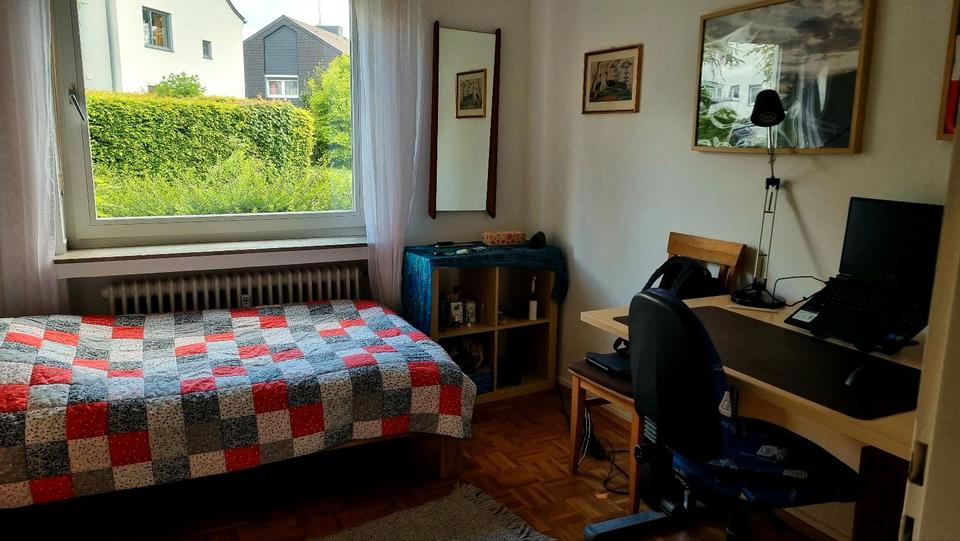 Wohnen auf Zeit Aachen Aachen-Mitte - 6 Zimmer, 10 m&sup2;, 500&euro; | Angebot:26616036