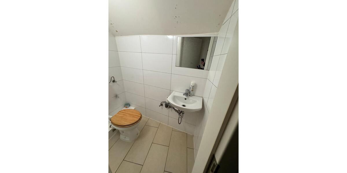 Wohnen auf Zeit Ransbach-Baumbach Baumbach - 8 Zimmer, 147 m&sup2;, 15&euro; | Angebot:26060798