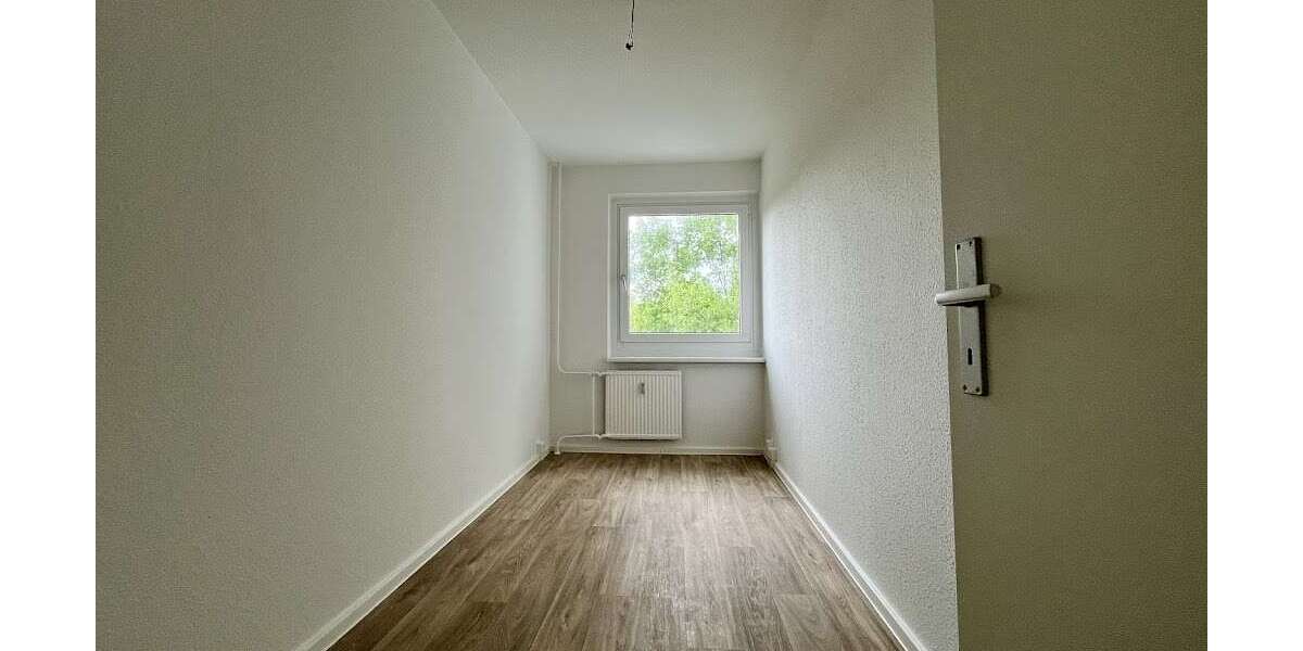 Etagenwohnung Chemnitz Kappel - 4 Zimmer, 69 m&sup2;, 360&euro; | Angebot:26560303