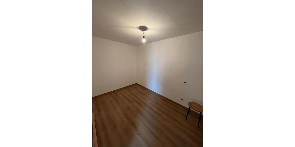 Bauernhaus, Landhaus Waldeck - 5 Zimmer, 140 m&sup2;, 570&euro; | Angebot:24862394