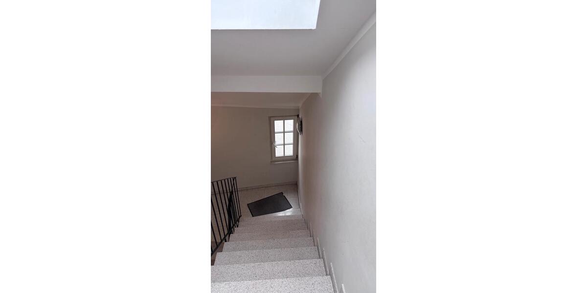Dachgeschoßwohnung Sankt Katharinen - 3 Zimmer, 60 m&sup2;, 680&euro; | Angebot:26125950