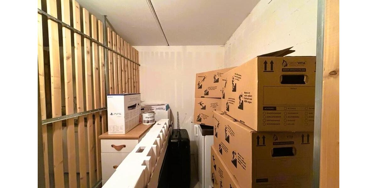 Etagenwohnung Hof Altstadt - 1 Zimmer, 38 m&sup2;, 350&euro; | Angebot:26181808