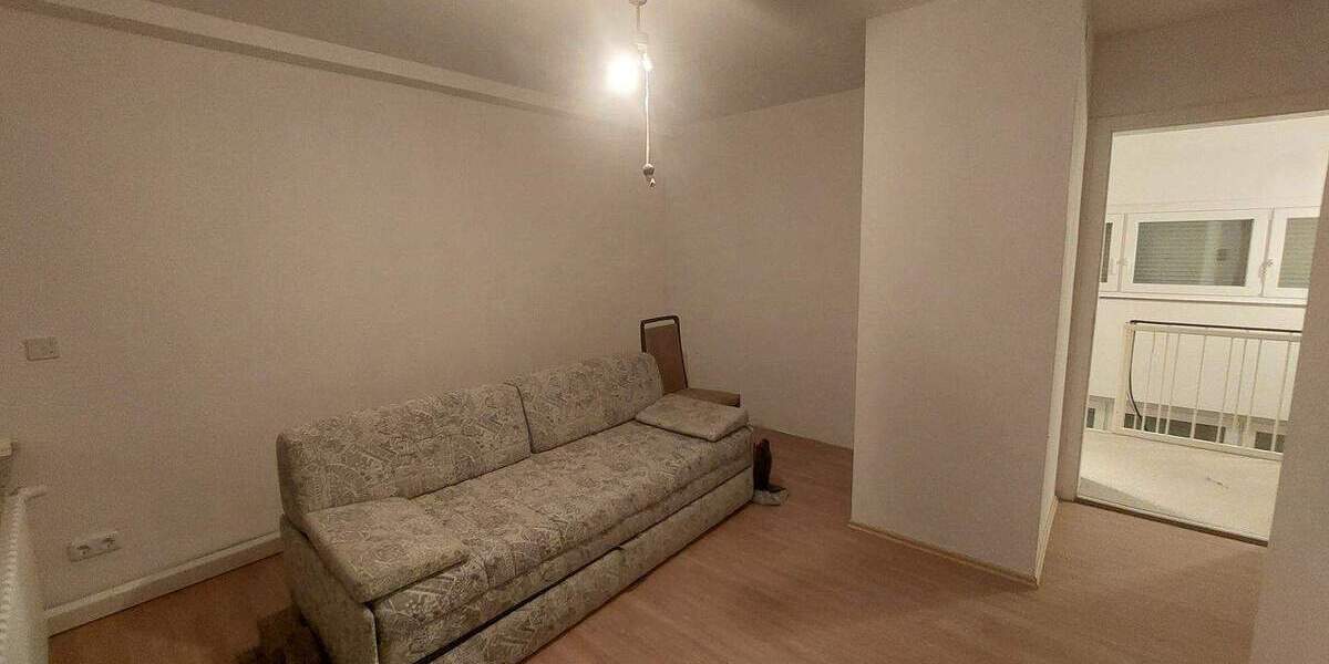 Mehrfamilienhaus, Wohnhaus Wülfershausen an der Saale Wülfershausen - 4 Zimmer, 100 m&sup2;, 1.300&euro; | Angebot:24667546