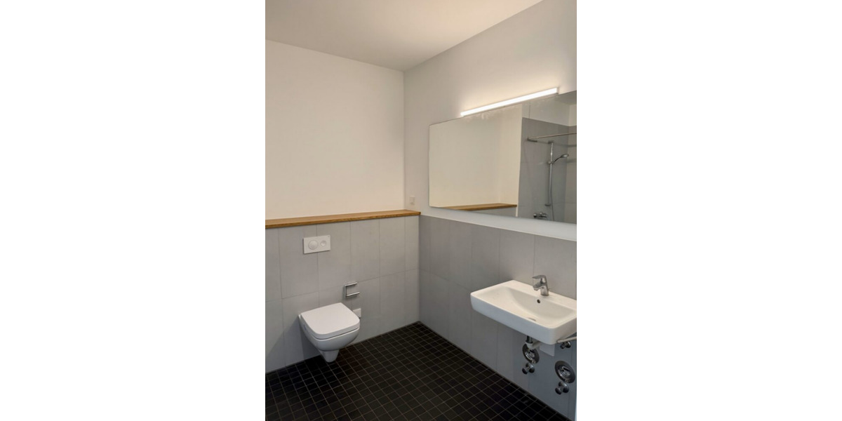 Etagenwohnung Hannover - 3 Zimmer, 81 m&sup2;, 1.375&euro; | Angebot:24801223