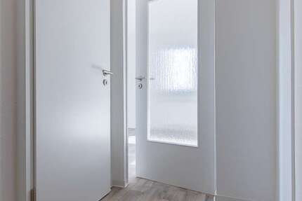 Wohnung zum Mieten in Schönebeck 251,58 € 35.94 m² 1 zimmer