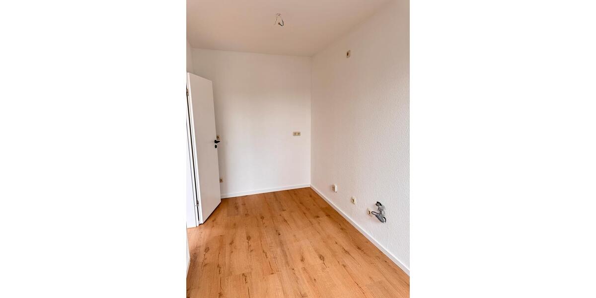 Etagenwohnung Löhne - 3 Zimmer, 73 m&sup2;, 657&euro; | Angebot:26704135