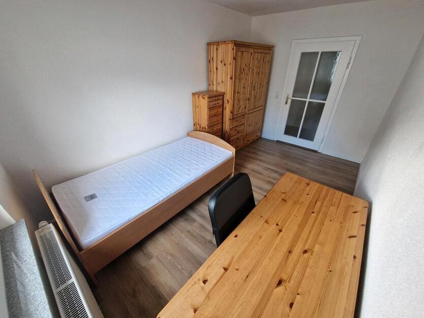 Helle moderne WG-Zimmer ggü. der DHBW, 4er WG, möbliert, Top Lage