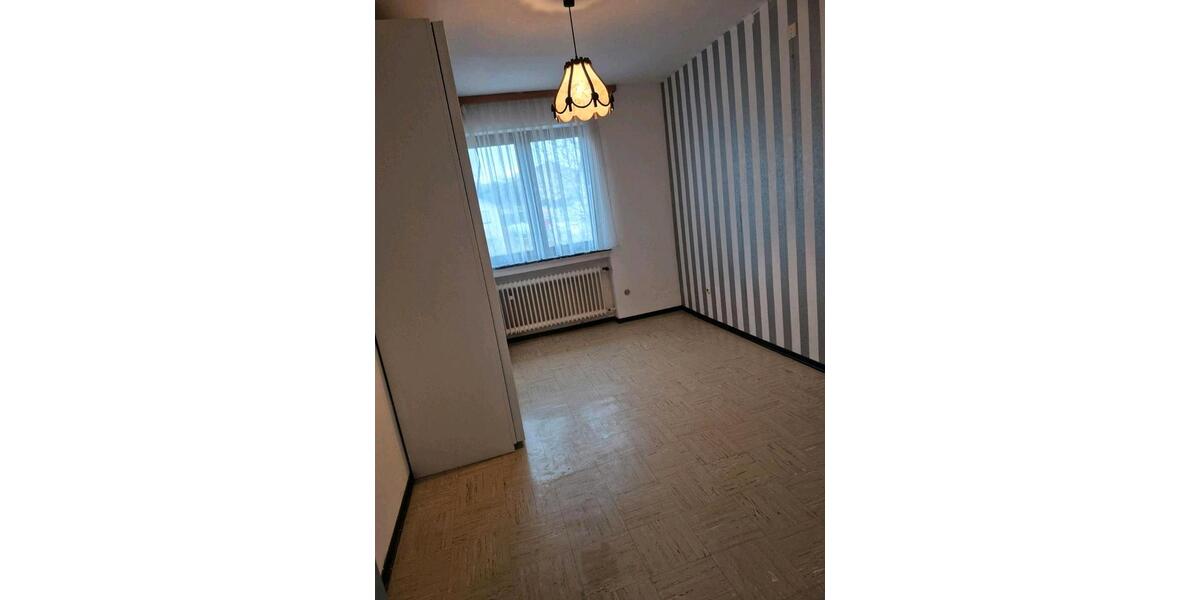 Einfamilienhaus Preist - 5 Zimmer, 112 m&sup2;, 850&euro; | Angebot:26699377