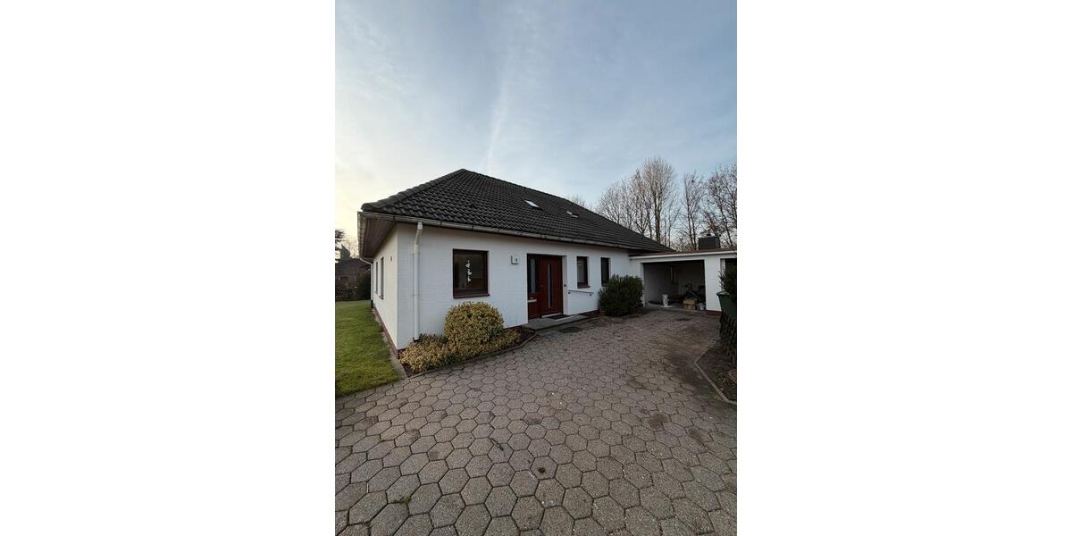 Einfamilienhaus Brunsbüttel - 7.5 Zimmer, 185 m&sup2;, 1.600&euro; | Angebot:25073557