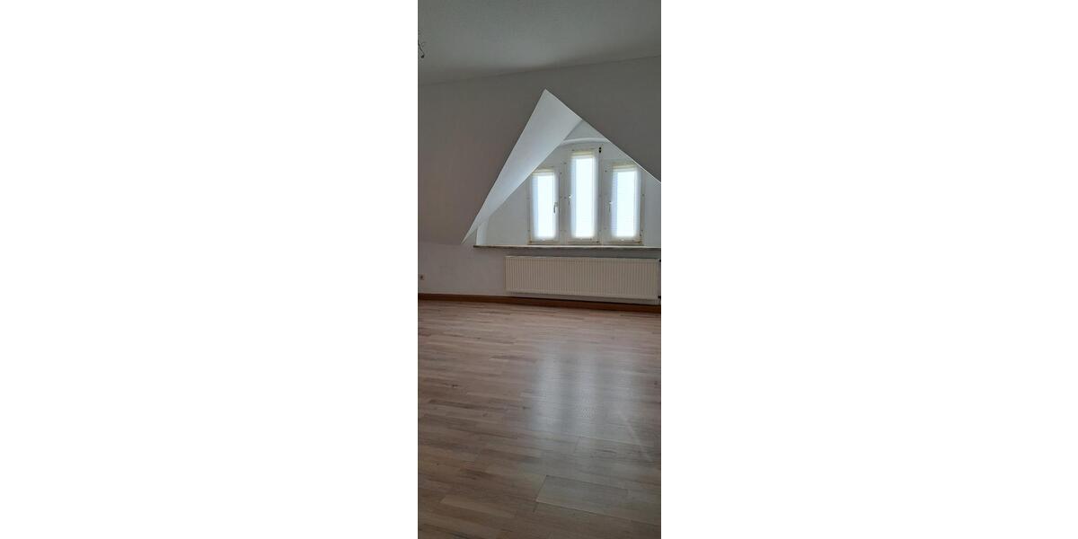 Etagenwohnung Wuppertal Dornap - 4 Zimmer, 102 m&sup2;, 840&euro; | Angebot:25933248