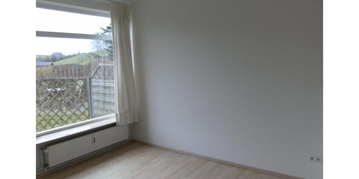 Etagenwohnung Glücksburg (Ostsee) - 2 Zimmer, 37 m&sup2;, 340&euro; | Angebot:25926318