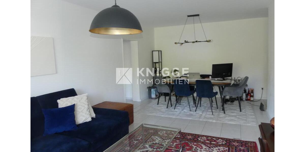 Etagenwohnung Bergisch Gladbach - 2 Zimmer, 71 m&sup2;, 740&euro; | Angebot:26645573