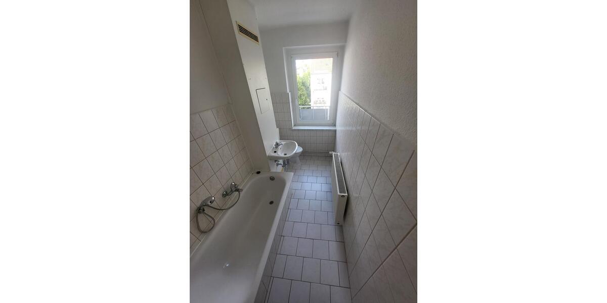 Etagenwohnung Merseburg - 2 Zimmer, 55 m&sup2;, 358&euro; | Angebot:21872903