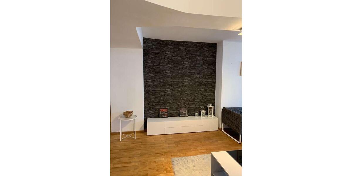 Teilmöblierte Wohnung 2 zimmer