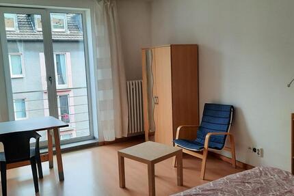 Helles, Geräumiges Möbliertes Zimmer in WG – Zentral in Oberbilk 1 zimmer