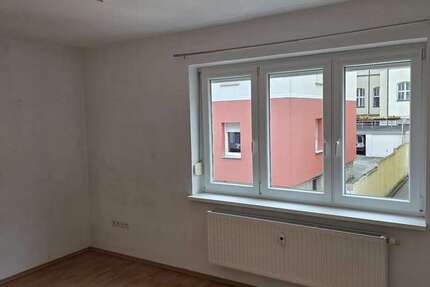 Wohnung zum Mieten in Würzburg 325 € 25 m² 1 zimmer