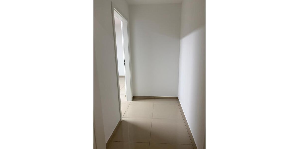Etagenwohnung Remshalden - 2 Zimmer, 85 m&sup2;, 1.300&euro; | Angebot:26493420