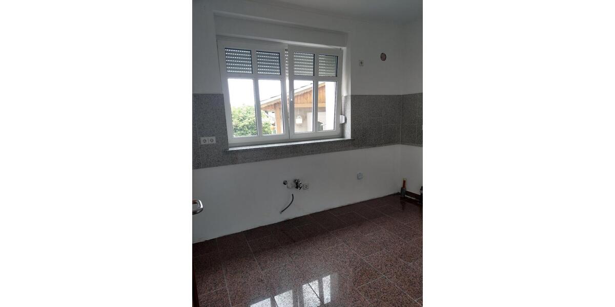 Erdgeschoßwohnung Bad Liebenwerda - 2 Zimmer, 60 m&sup2;, 325&euro; | Angebot:26561509