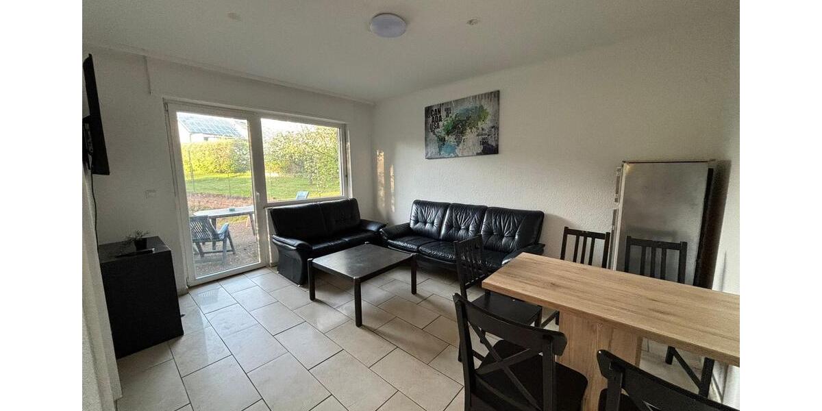 Wohnen auf Zeit Saarbrücken - 4 Zimmer, 100 m&sup2;, 90&euro; | Angebot:25512938