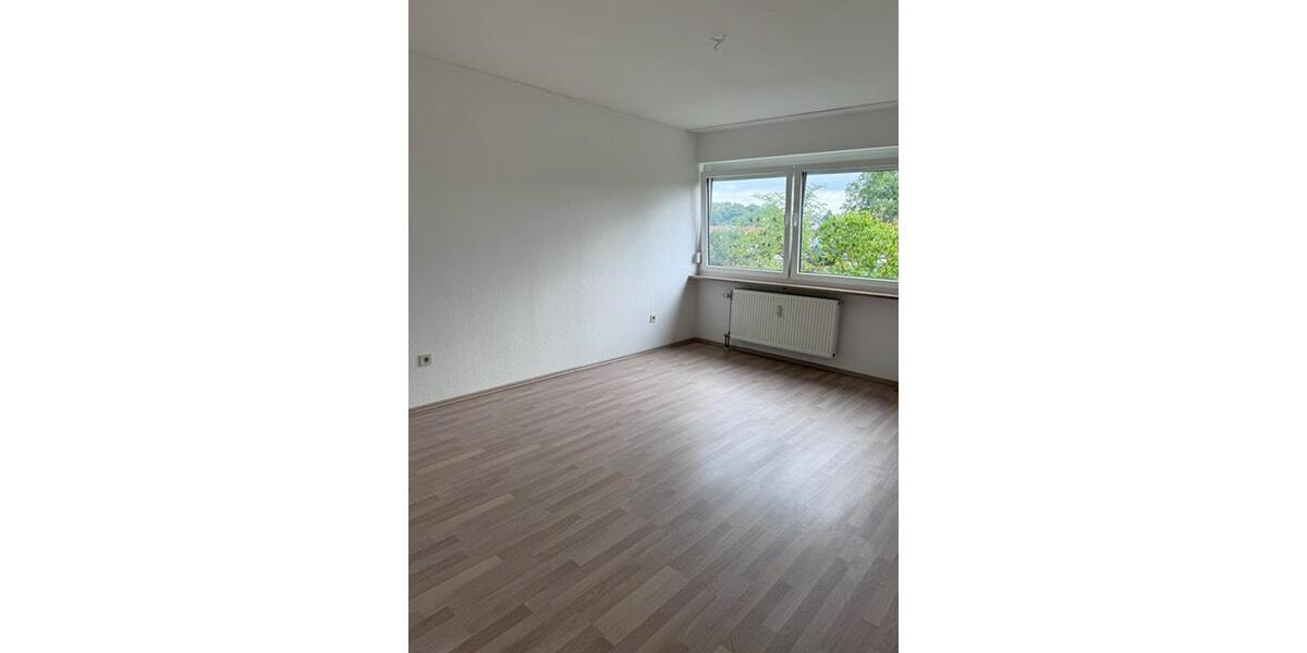 Etagenwohnung Estenfeld - 3 Zimmer, 75 m&sup2;, 960&euro; | Angebot:26706064