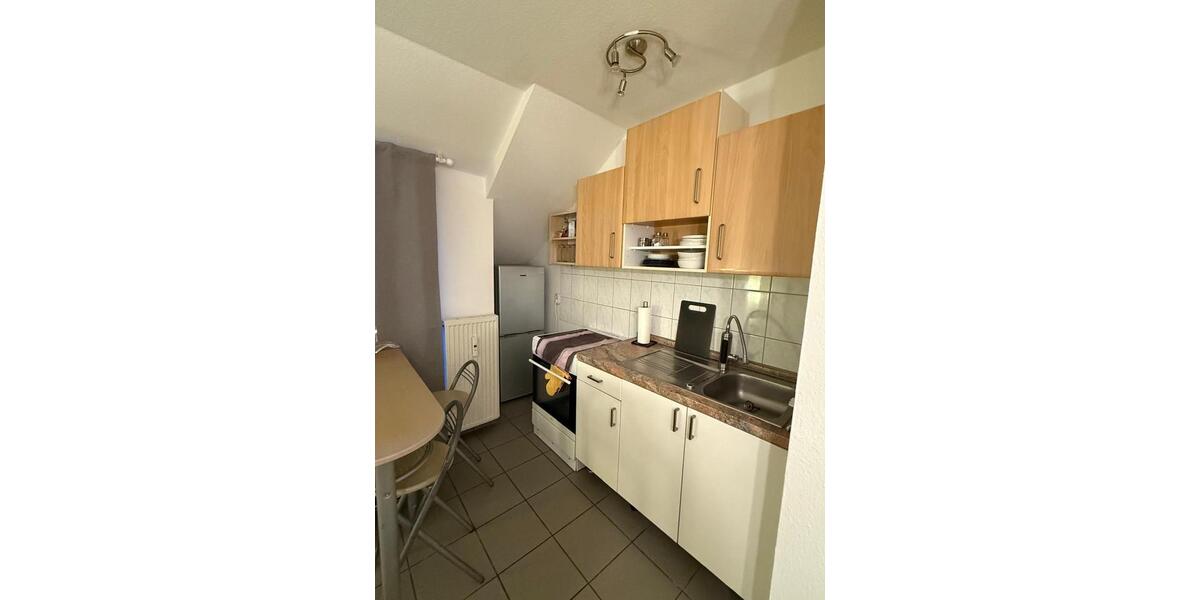 Dachgeschoßwohnung Issum - 2 Zimmer, 40 m&sup2;, 500&euro; | Angebot:24372135