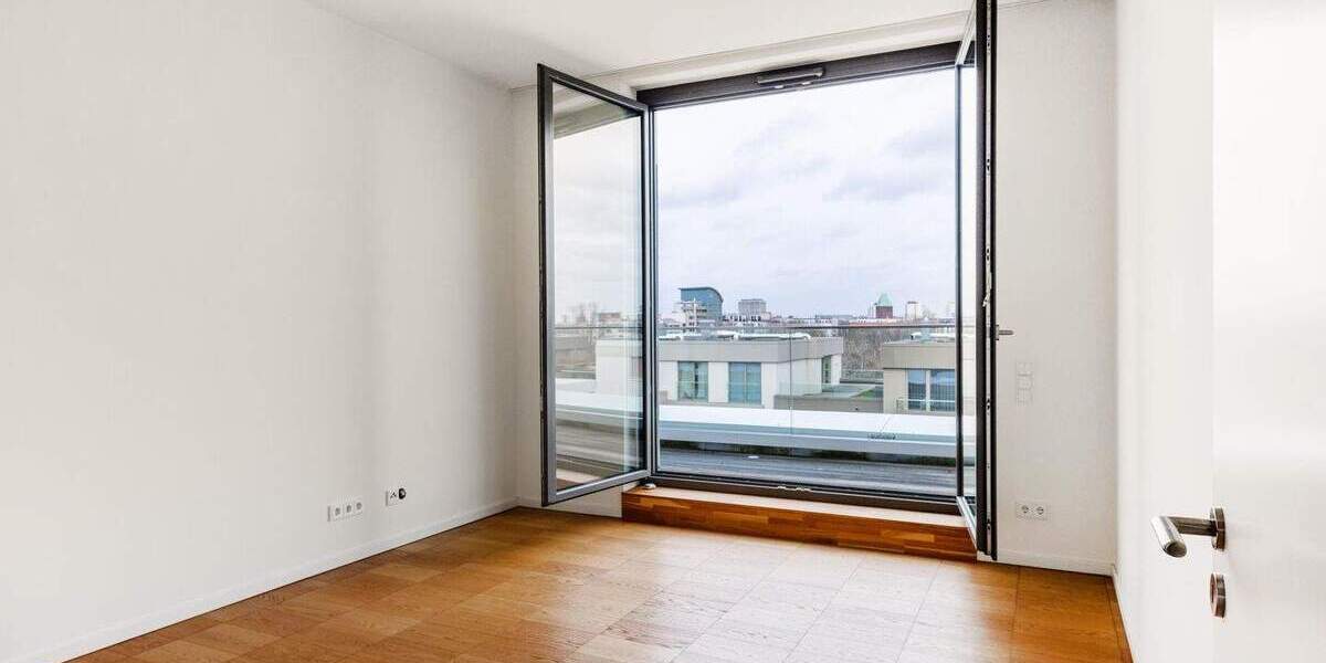 Etagenwohnung Berlin Kreuzberg - 4 Zimmer, 124 m&sup2;, 2.950&euro; | Angebot:25709737