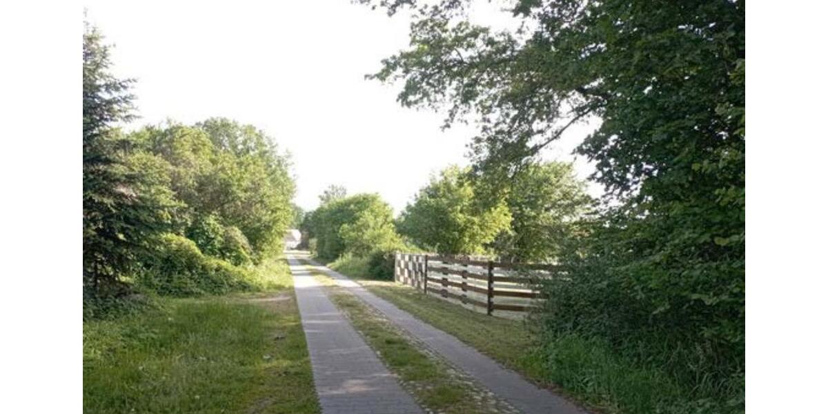 Doppelhaushälfte Pritzwalk - 3.5 Zimmer, 98 m&sup2;, 850&euro; | Angebot:25164608