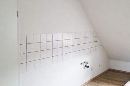 Wohnung Gersdorf - 3 Zimmer, 67 m&sup2;, 400&euro; | Angebot:26139322