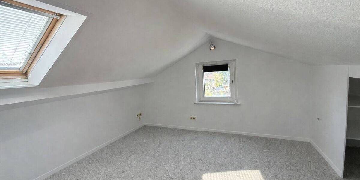 Einfamilienhaus Berlin Lichtenrade - 5 Zimmer, 120 m&sup2;, 1.550&euro; | Angebot:26124844