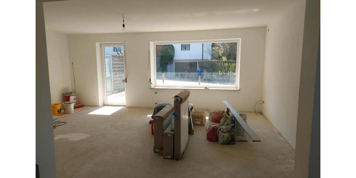 Etagenwohnung Mauerstetten - 6 Zimmer, 140 m&sup2;, 1.540&euro; | Angebot:25844275