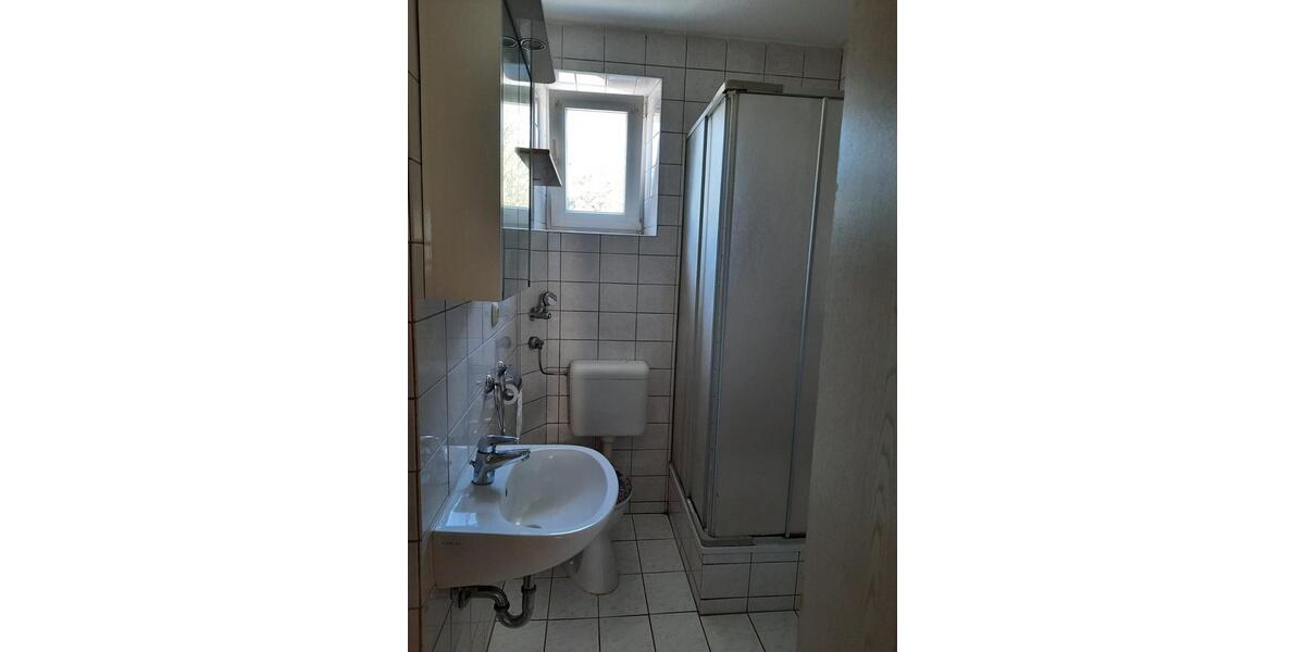 Hochparterre Waldsassen - 2 Zimmer, 45 m&sup2;, 320&euro; | Angebot:25827655