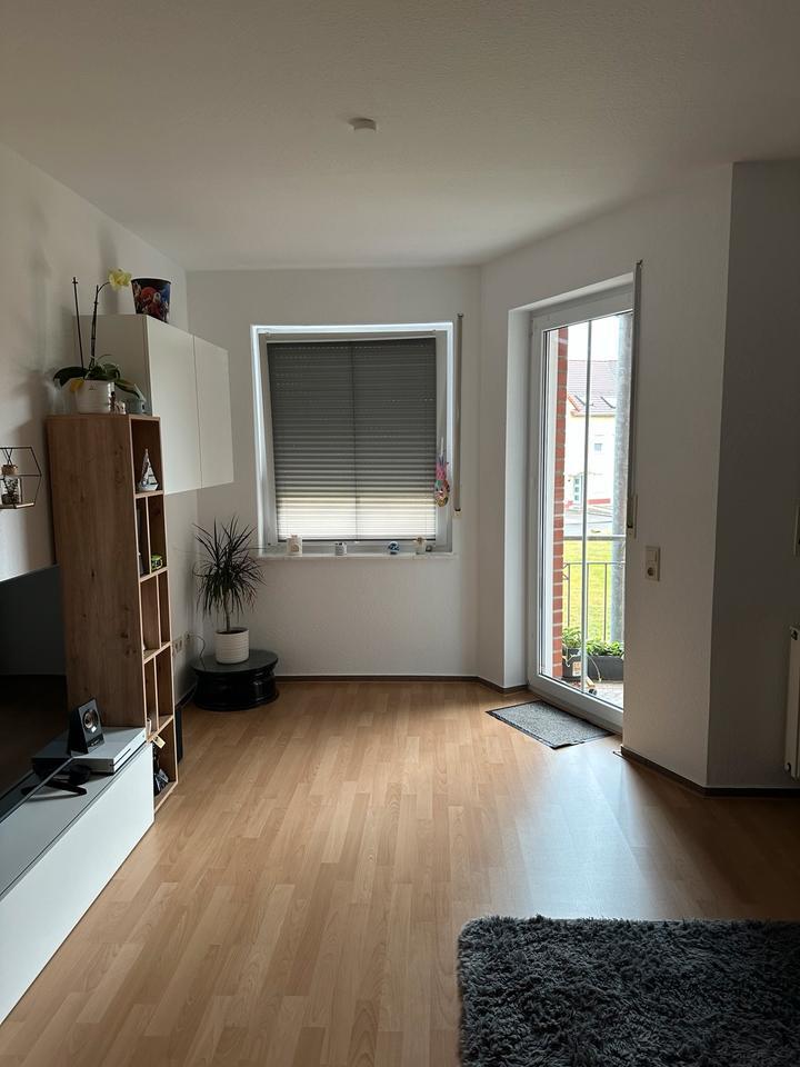 2 Zimmer Wohnung mit Balkon