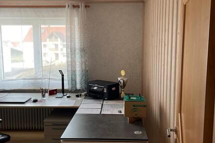 Wohnen auf Zeit Langenmosen - 1 Zimmer, 120 m&sup2;, 300&euro; | Angebot:25268668