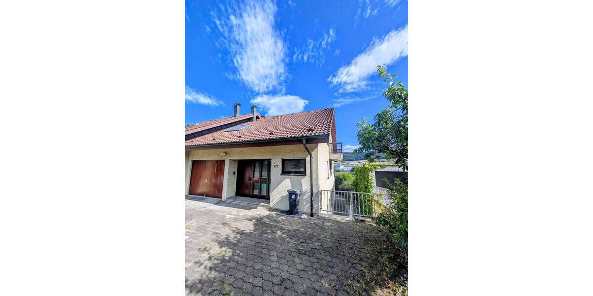 Einfamilienhaus Aalen Dewangen - 8 Zimmer, 230 m&sup2;, 2.300&euro; | Angebot:27212905