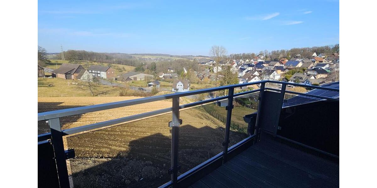 ** Helles Dachgeschoss-Paradies mit Weitblick in die Natur!** 3 zimmer