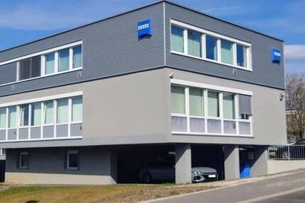 Hochwertiges Bürogebäude in markanter Lage in Aalen zimmer