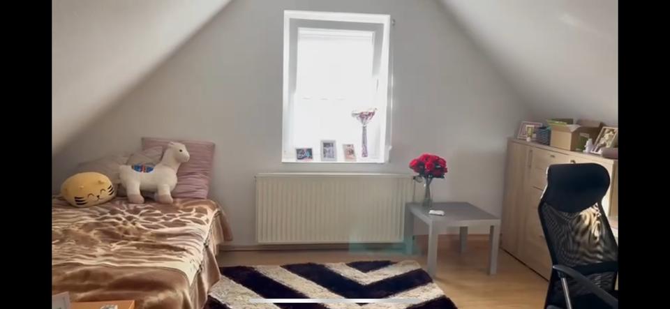 Dachgeschoßwohnung Bielefeld Schildesche - 1.5 Zimmer, 45 m&sup2;, 450&euro; | Angebot:26680696