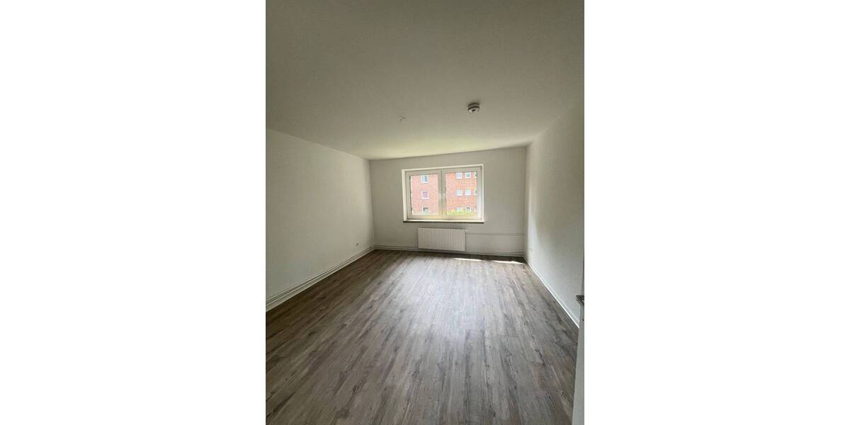 Etagenwohnung Rendsburg Rotenhof - 3 Zimmer, 61 m&sup2;, 589&euro; | Angebot:26820514