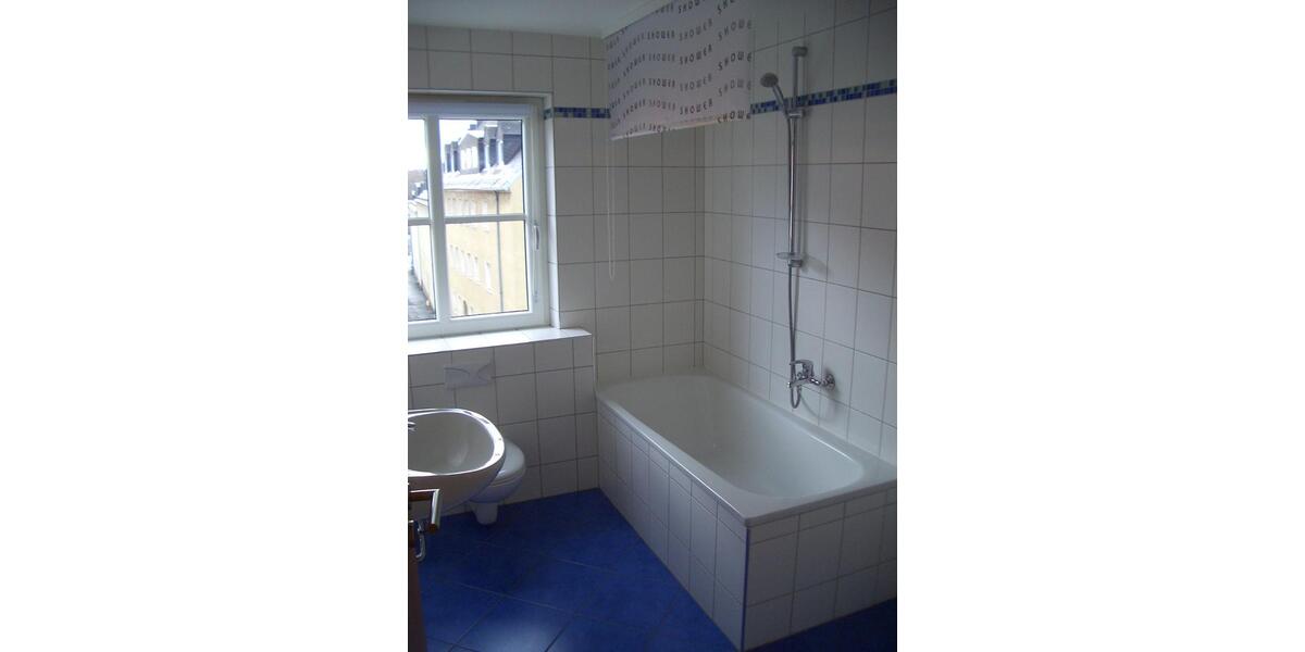 Etagenwohnung Hof Altstadt - 2 Zimmer, 39 m&sup2;, 299&euro; | Angebot:26261870