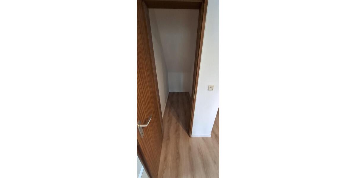 Dachgeschoßwohnung Schwaig Bei Nürnberg - 2 Zimmer, 65 m&sup2;, 690&euro; | Angebot:25711946