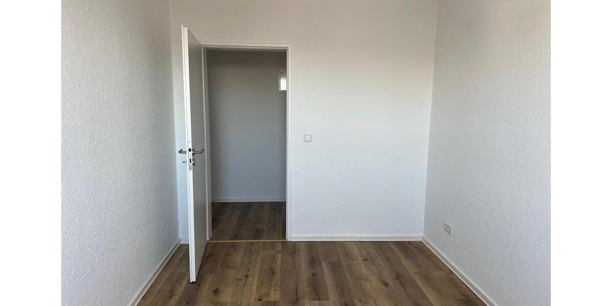 Etagenwohnung Tastrup - 3 Zimmer, 100 m&sup2;, 760&euro; | Angebot:25789708