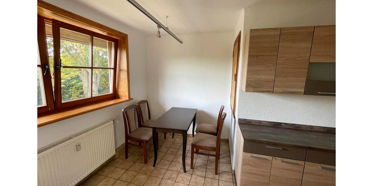 Dachgeschoßwohnung Barum - 2 Zimmer, 45 m&sup2;, 700&euro; | Angebot:25929335